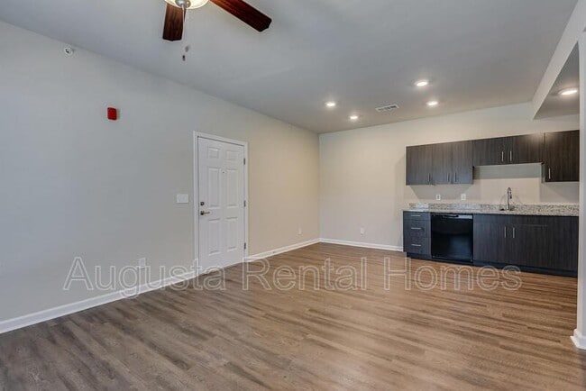 Photo - 2506 Otter Run Unit 1305