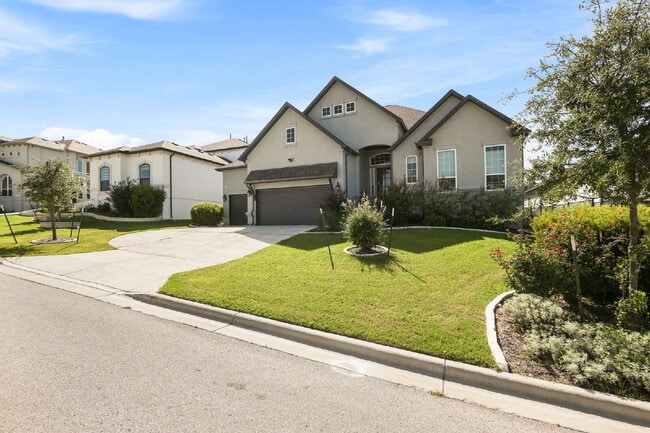 Photo - Luxury Living in the hills of Travisso