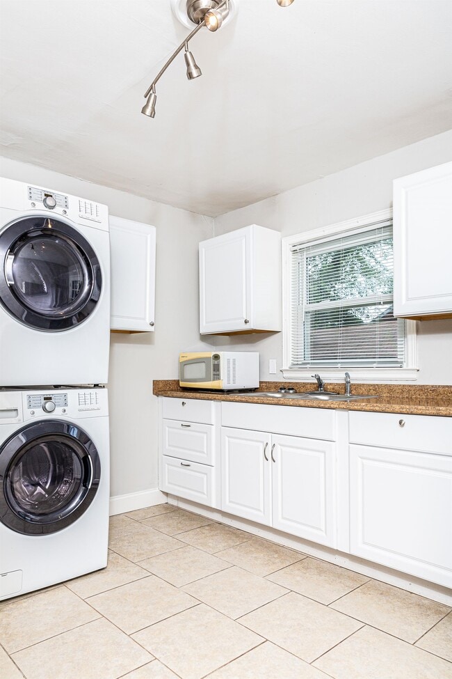 Photo - 1771 Harrodsburg Rd