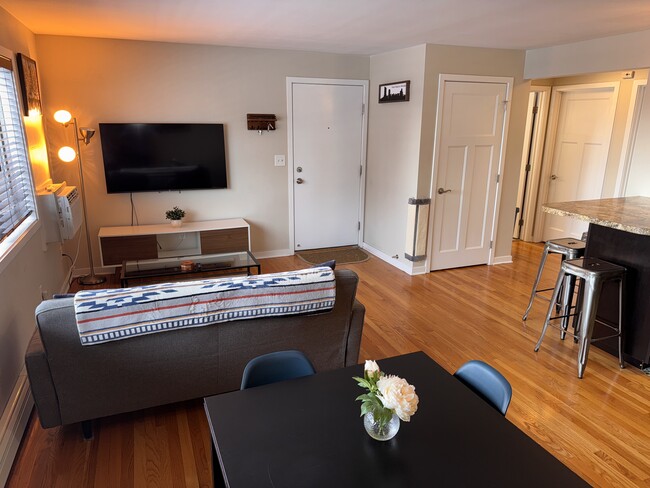 Photo - 47 Lafayette Ave NE Unit 202 FULLY FURNISHED