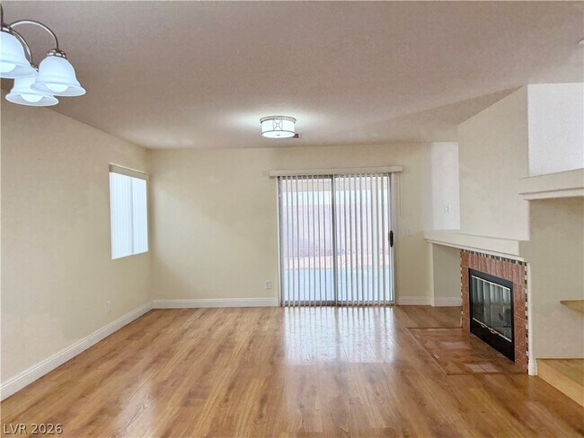 Photo - 8638 White River Dr