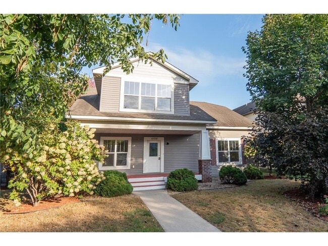 Photo - 4108 Regent Ave N
