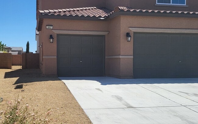 Photo - TESORA PAHRUMP - E. Summit Avenue