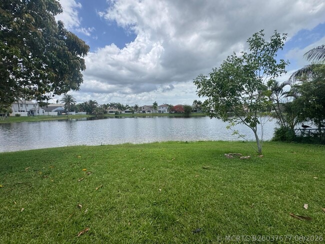 19199 NW 19th St