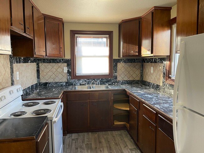 Photo - 38 E Beardsley Ave