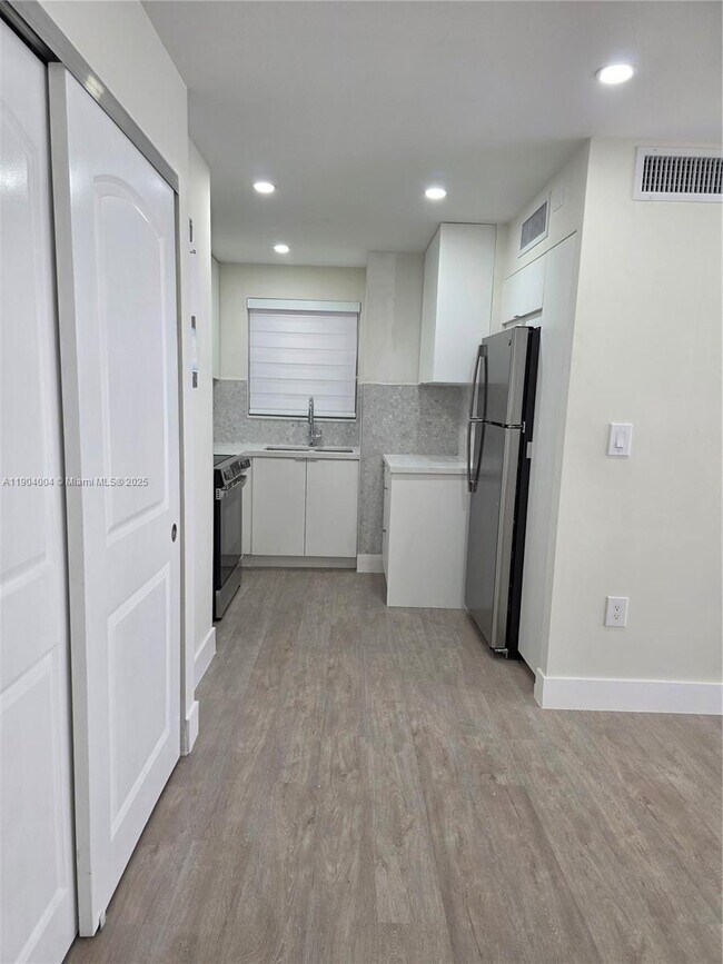 Photo - 8870 Fontainebleau Blvd Unit 103