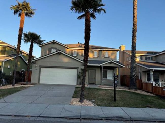 Building Photo - 4 bedroom in Tracy!