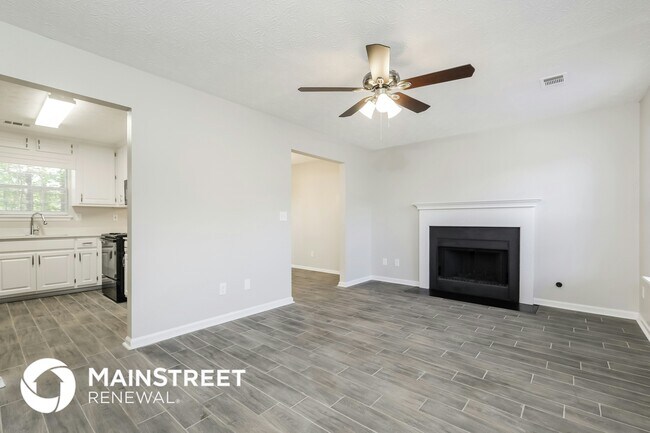 Photo - 38 Bay Cove Dr