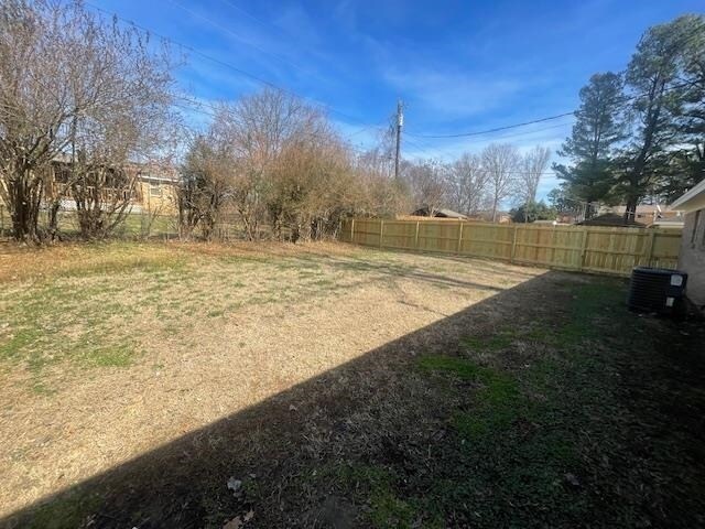 Building Photo - 546 CHARLES St