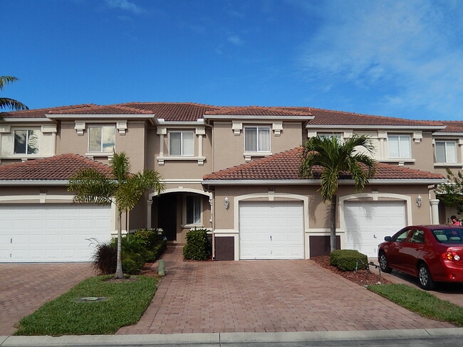 Building Photo - 17533 Laurel Grove Ct Rental