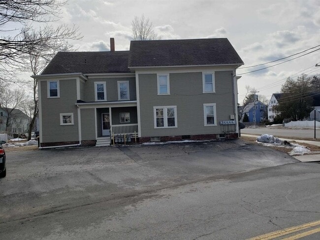 Building Photo - 68 Charles St Unit A