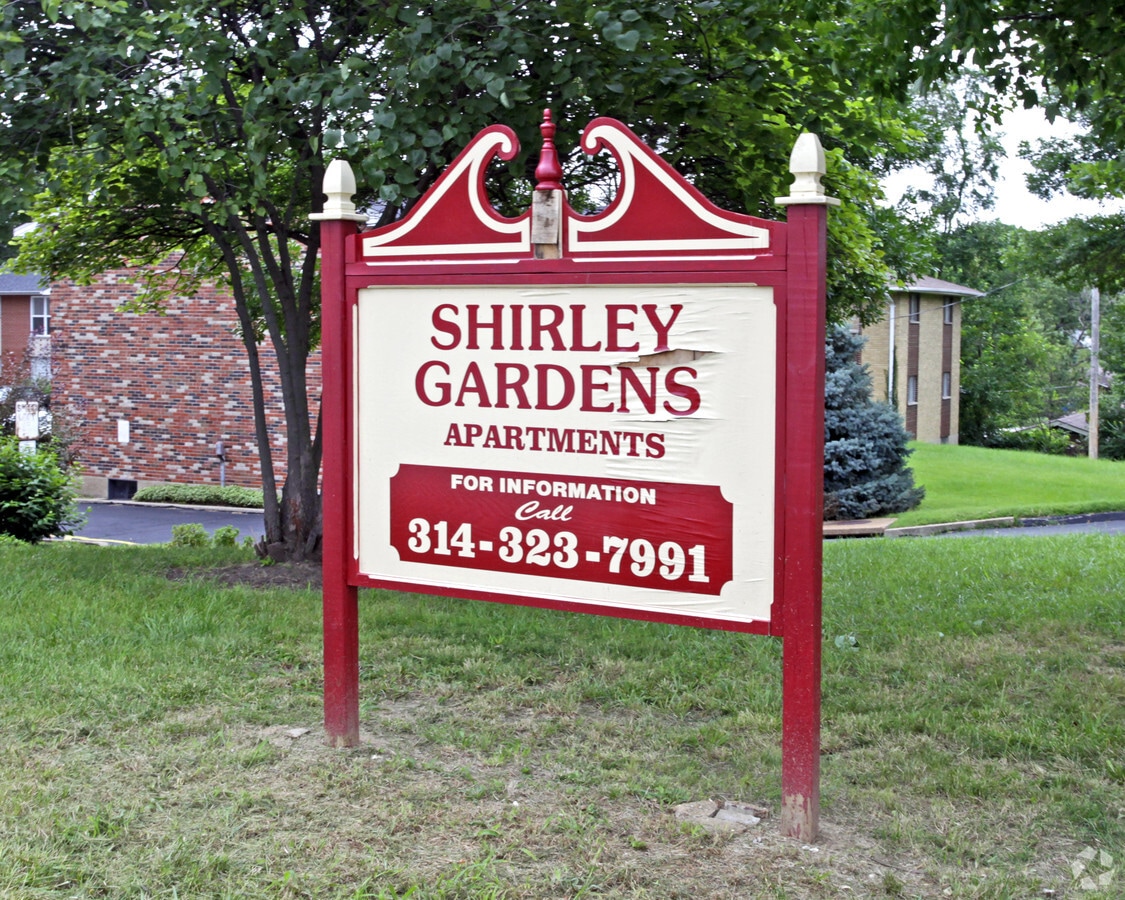 Photo - Shirley Gardens