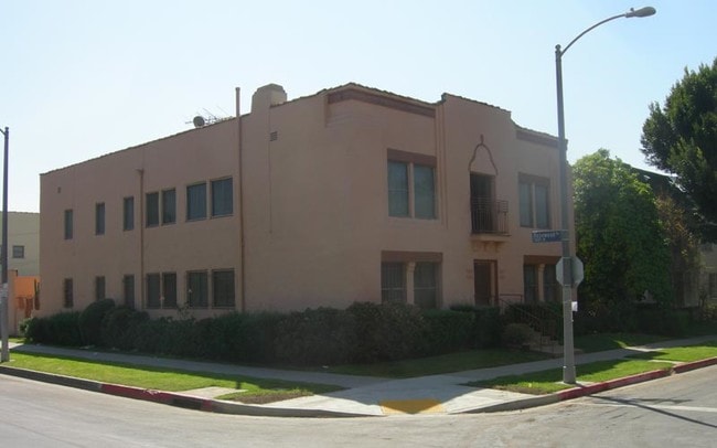 466 N Orange Grove Ave Unidad 466