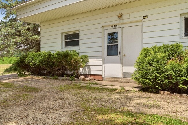 Photo - 13979 Fedora Rd