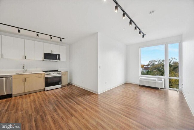 Photo - 4240 Chestnut St Unit 510