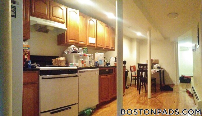 Photo - 1426 Commonwealth Ave Unidad B-2