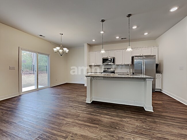 Photo - 132 Sweet Gum Dr