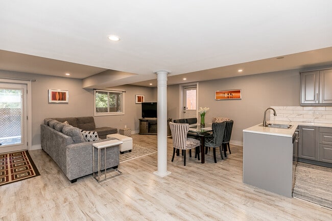 Photo - 60 Edwards Dr