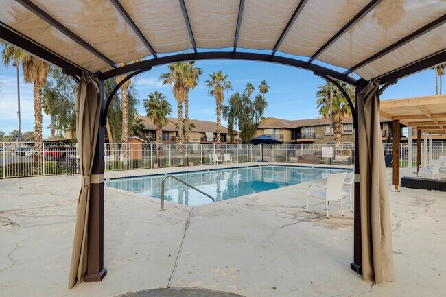 Photo - Undergoing Extreme Renovations! Secure you... Unidad 5-2024