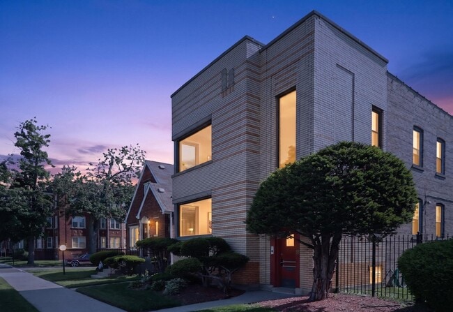 Photo - 11207 S Emerald Ave