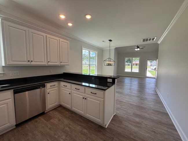 Photo - 4516 Pintail Pl SW