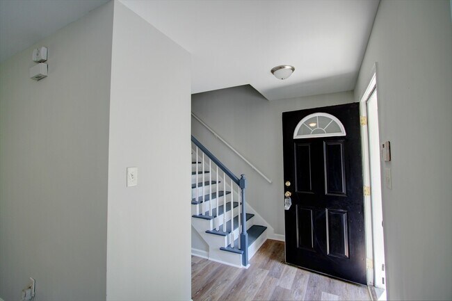 Photo - 1140 Drew St Unidad B