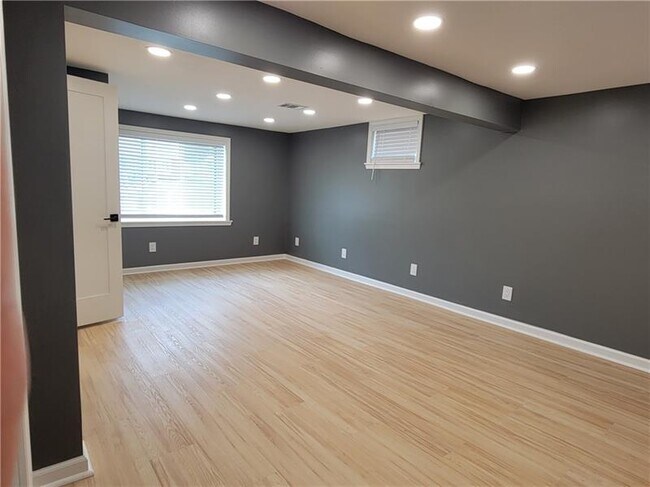 Photo - 113 Meadowbrook Dr