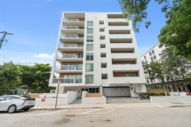 Photo - 2740 SW 28th Terrace Condo Unit 408
