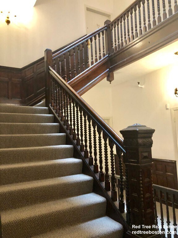 Photo - 922 Beacon St Unit 31