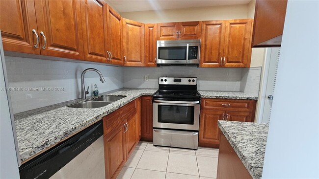 Photo - 8901 NW 38th Dr Condominio Unidad 206