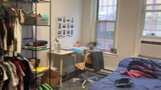 Photo - 10 Clearway St Unidad 8