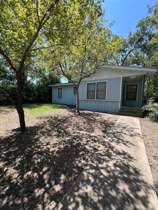 Photo - 1511 Romeria Dr Casa