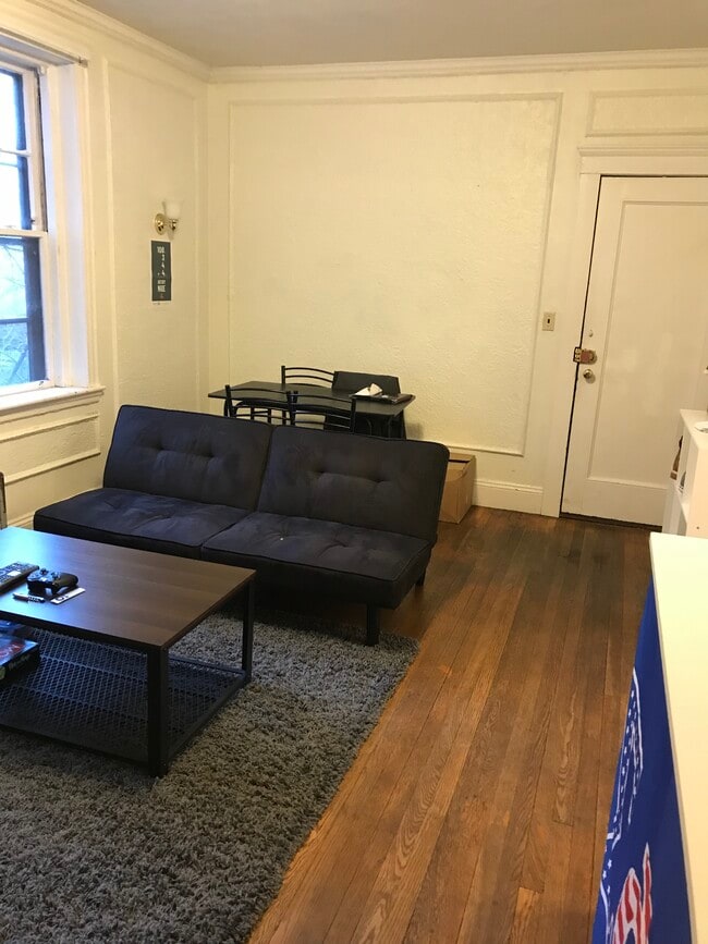 Photo - 35 Winslow Rd Unit 4