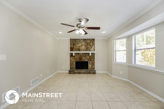 Photo - 3924 Ferncliff Rd SW