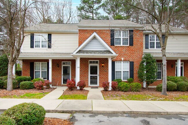 Stratford Townhouse in Rolesville - Stratford Townhouse in Rolesville
