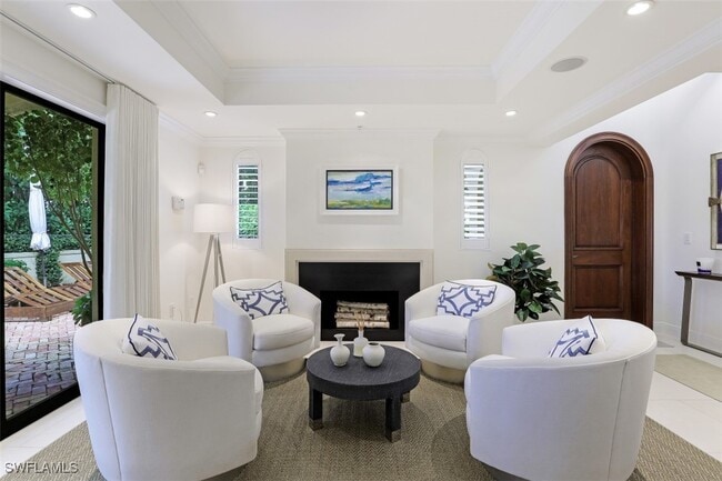 Photo - 270 5th Ave S Unit H-2