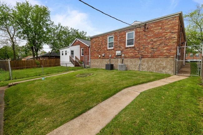 Photo - 4980 Fyler Ave Unit A