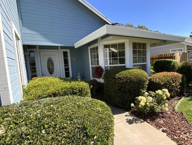 Photo - 3-bedroom, 2-bath home in the desirable Northwest Yuba City