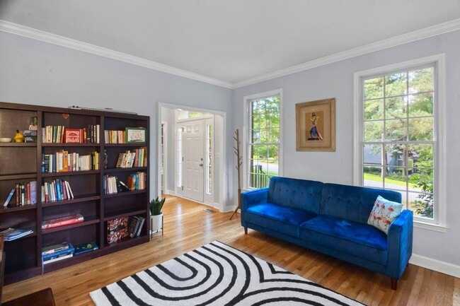 Photo - 126 Hemlock Dr