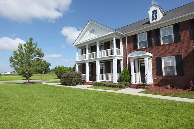 Photo - Broadcreek Renaissance