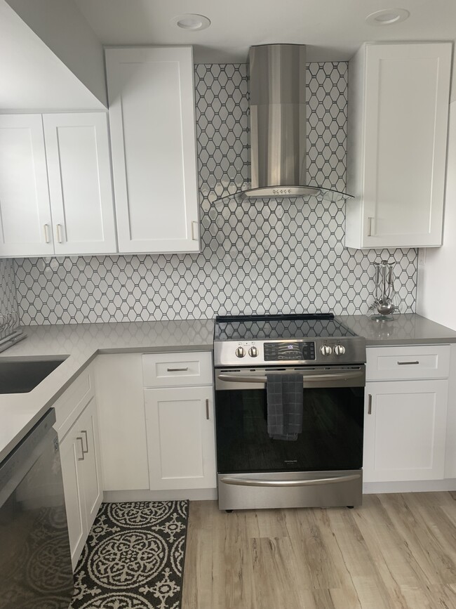 all new appliances - 21 Colonial Club Dr Unit 200