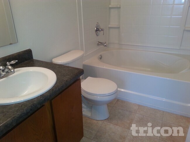 Photo - 1104 New Day Ct