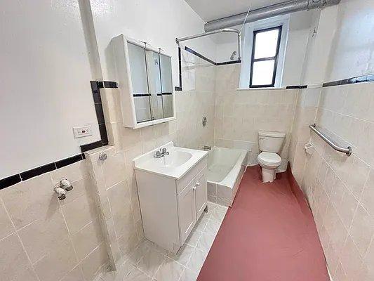 Photo - 2 bedroom in BRONX NY 10468 Unit B