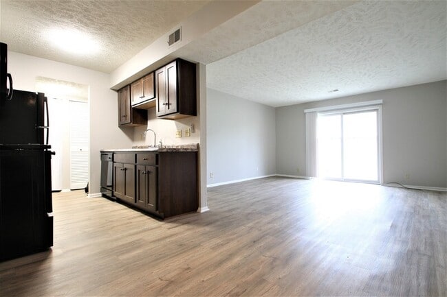 Photo - 824 Lincoln Rd Unidad Apt 107