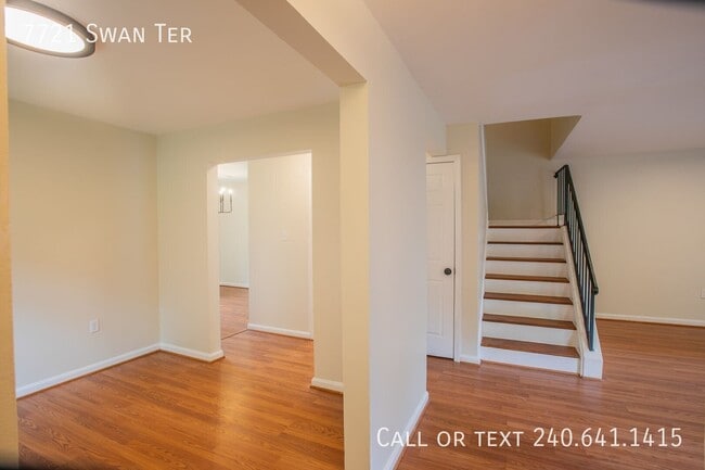 Photo - 7721 Swan Terrace