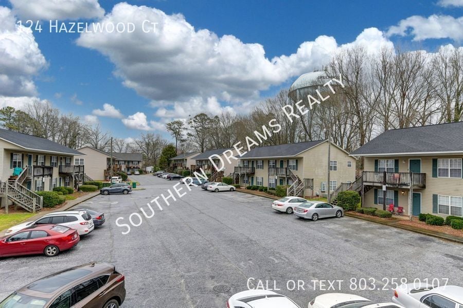 Photo - 124 Hazelwood Ct