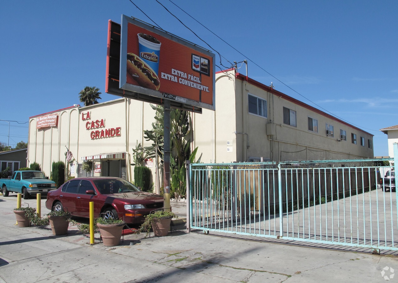 Photo - 11143 S. Inglewood Ave.
