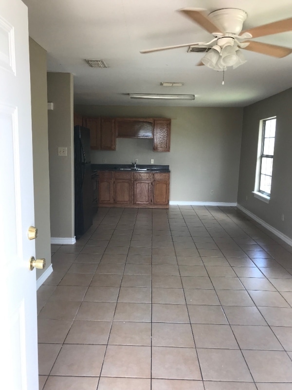 Photo - 1920 Frees St Unit 4