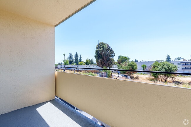 Interior Photo - Fletcher Towers