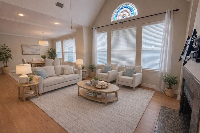 Photo - 735 Arlington St Unit 3